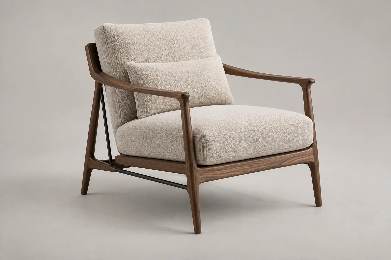 Accent Chair — Walnut Frame — C5-RS-LV-AC-003